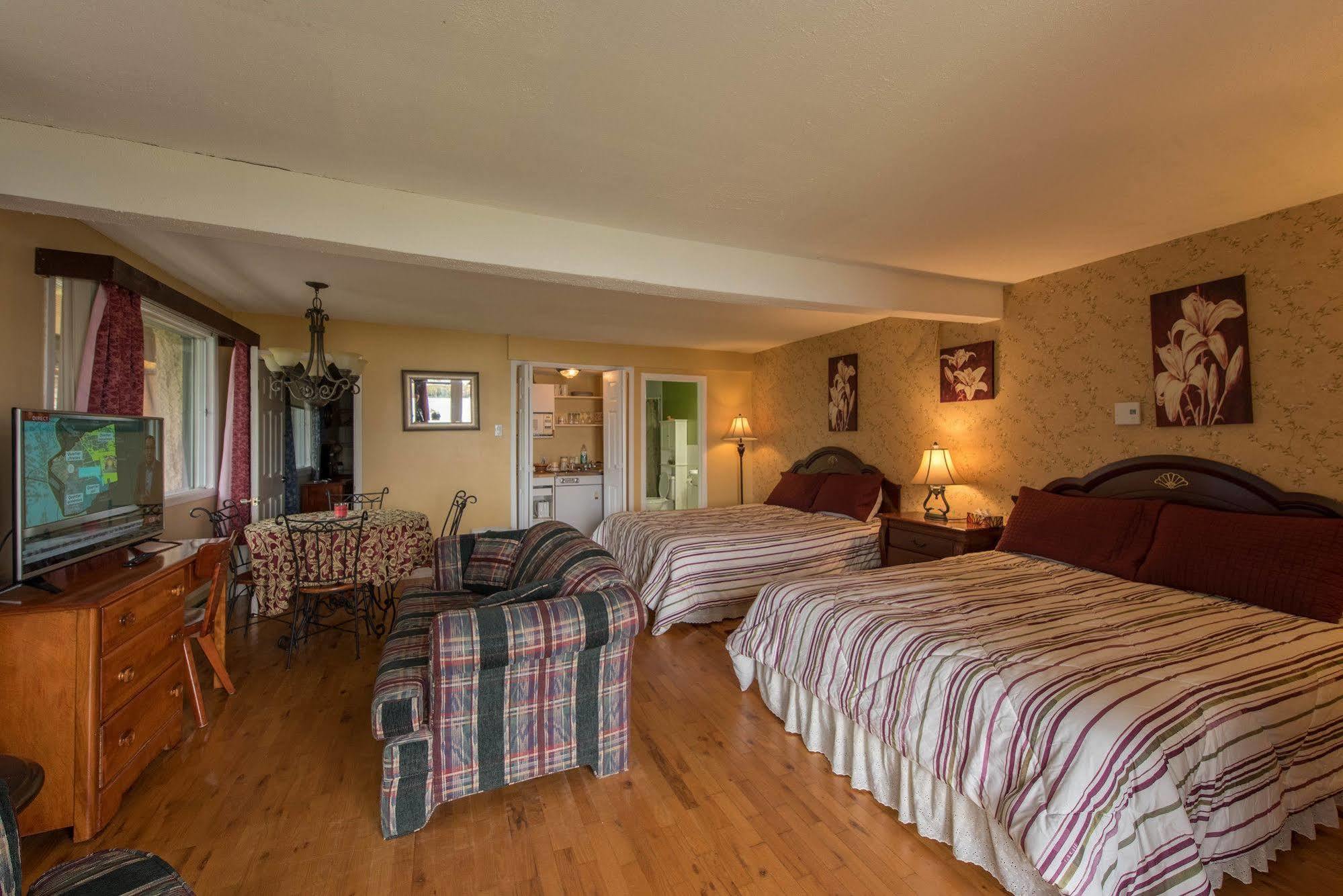 Auberge Villa Bellerive Nominingue Eksteriør billede